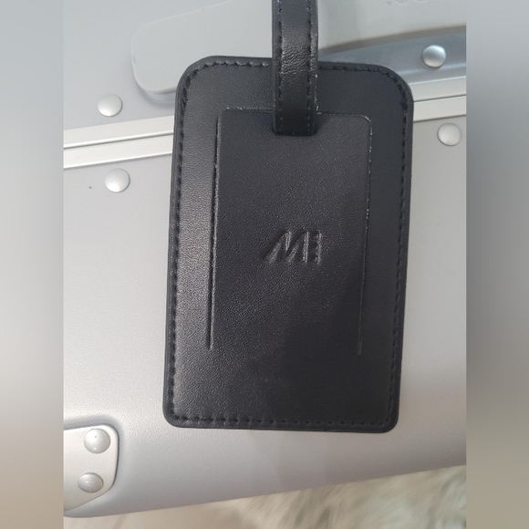 💐SOLD💐Monos Hybrid Carry-on Plus in Silver - Picture 9 of 11